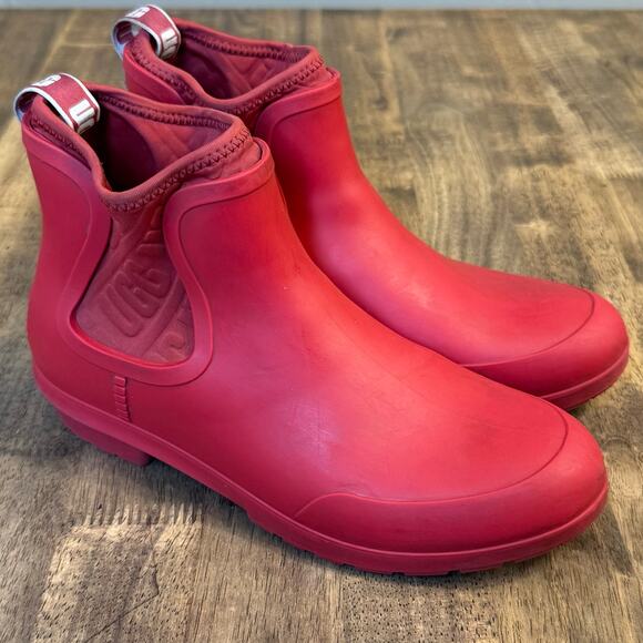 UGG Rain Boots Chevonne Chelsea Waterproof Sherling Insole Ribbon Red Women’s 9 - Picture 2 of 9